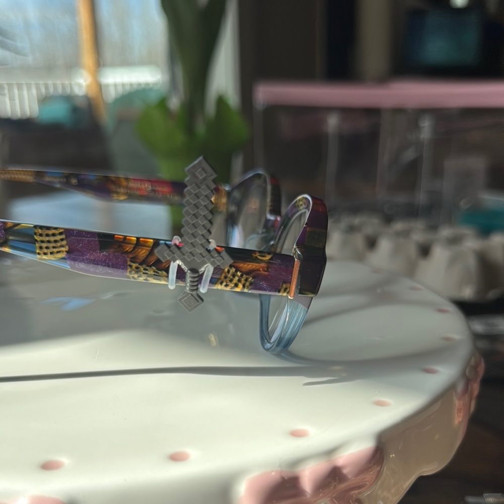 Colorful Patterned Sunglasses - Picture 2 of 2